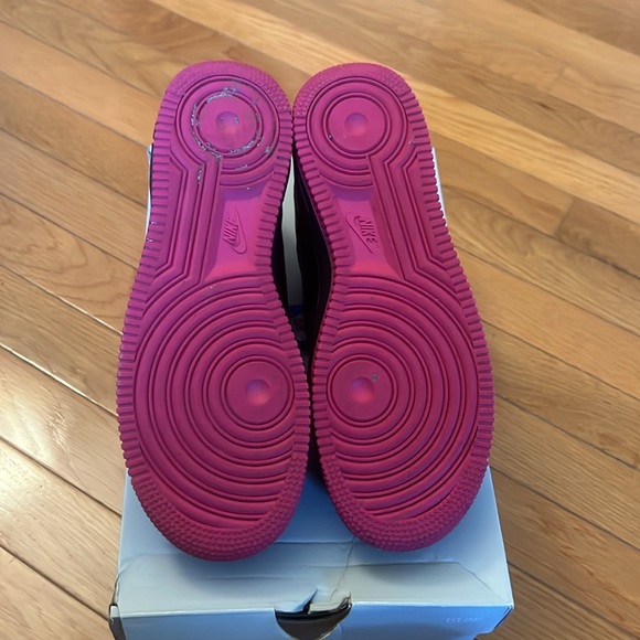 Nike Air Force one grade school 6 - Picture 3 of 5